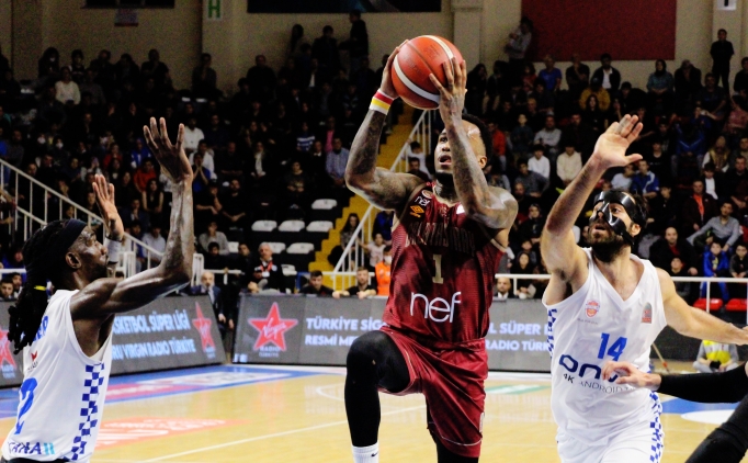 Galatasaray Nef, deplasmanda kazand�