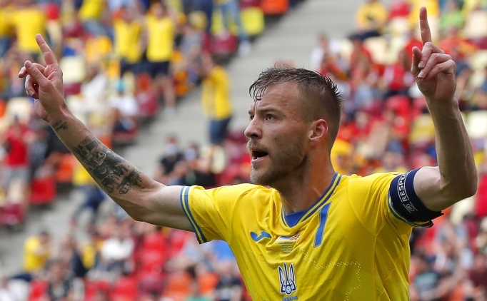 Yarmolenko'dan Rus futbolculara kfr!