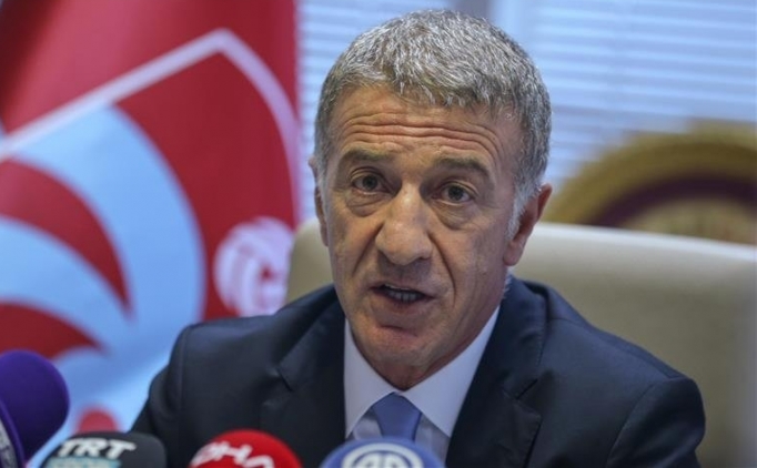 Ahmet A�ao�lu: 'Soka�a iner herkese forma satar�m'