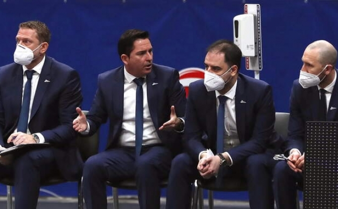 Basketbolda Zenit'ten tarihi �ampiyonluk!