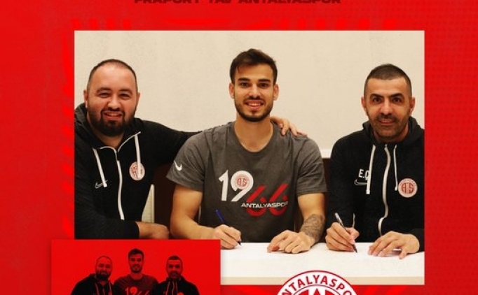 Antalyaspor'a Başakşehir'den transfer!