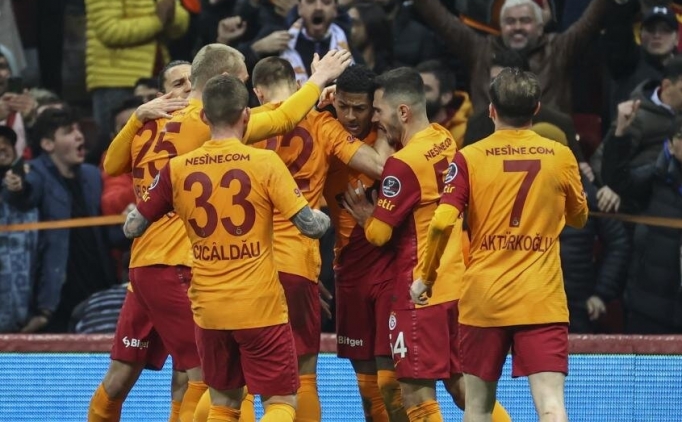 Galatasaray'da milli heyecan!