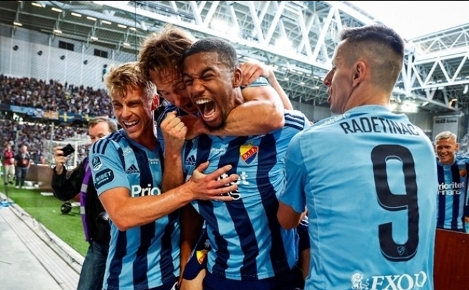 Galatasaray'dan Isak Hien'e yak�n takip!