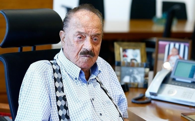 T�rk futbolunun efsane ba�kan�: �lhan Cavcav