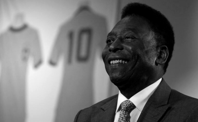 D�nyadan bir efsane daha ge�ti! Pele'yi kaybettik!