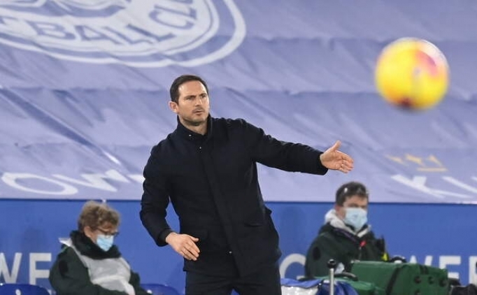 Lampard, Everton'da galibiyetle ba�lad�
