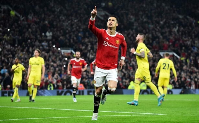 Ronaldo, MANU'dan ayr�lmak istiyor!
