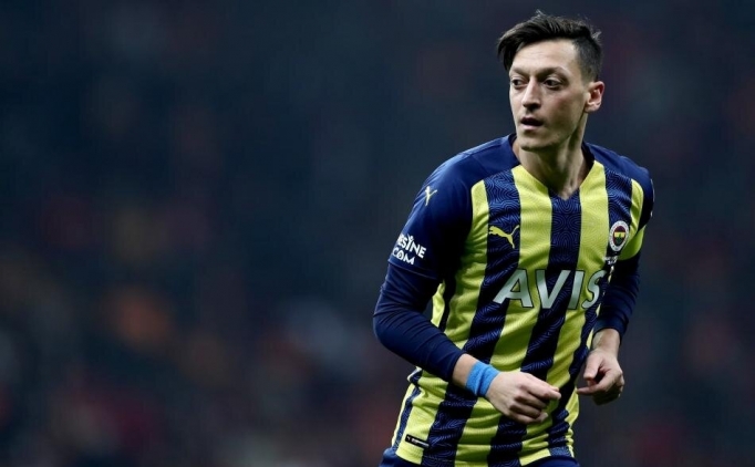 smail Kartal'dan Mesut zil srprizi!