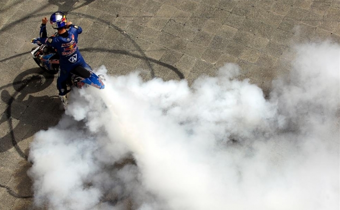 Motosiklette 2022 y�l� yurt i�i yar�� takvimi belli oldu