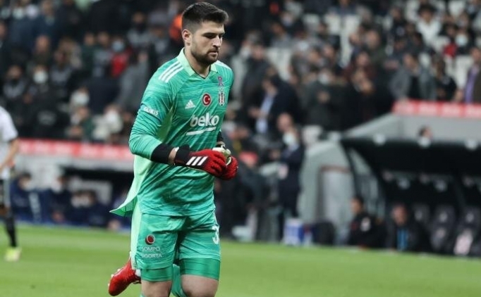 Frans�zlar Ersin'in pe�ini b�rakm�yor!