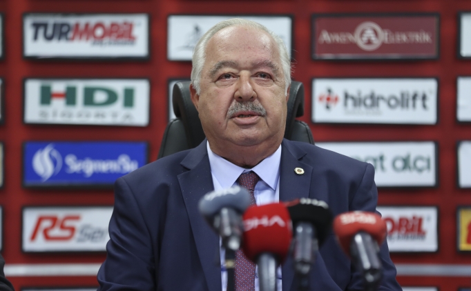 Arda G�ler, �rfan Can ve Taylan Antalyal� a��klamas�