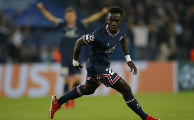 Gana Gueye, Everton'a d�n�yor