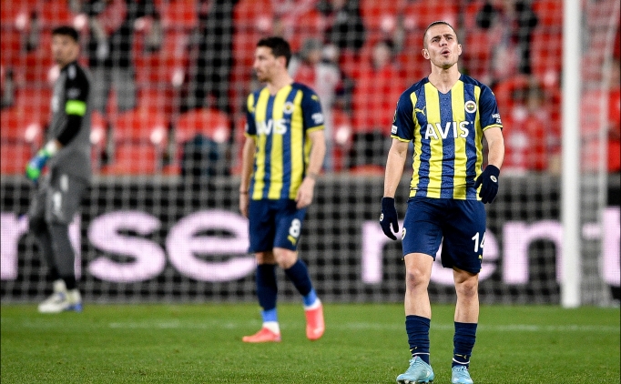Fenerbah�e ilk ma�� kaybetti�inde olmuyor!