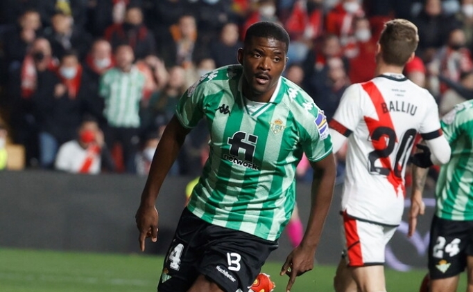 William Carvalho'ya yeni talip!