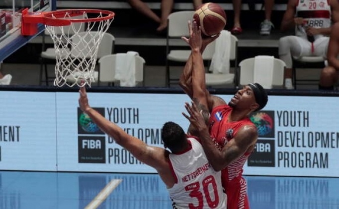 Flamengo ile Hereda San Pablo Burgos finalde