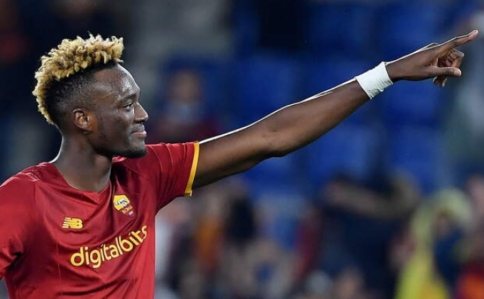 Roma Avrupa Ligi biletini kapt�