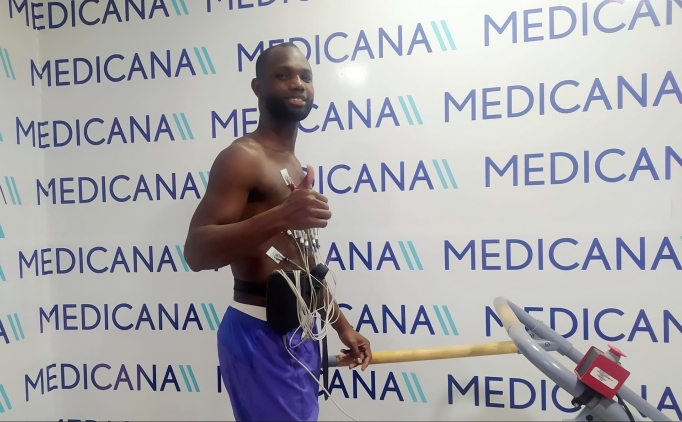 Sivasspor'da Konate sa�l�k kontrol�nden ge�ti!