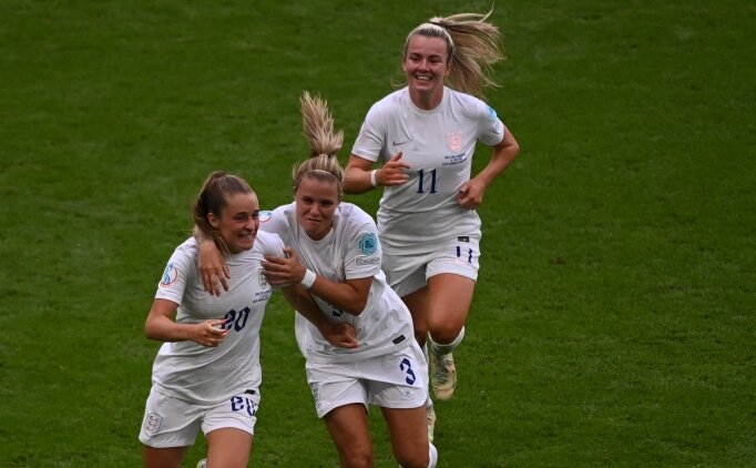 Avrupa Kad�nlar Futbol �ampiyonas�'n� �ngiltere kazand�