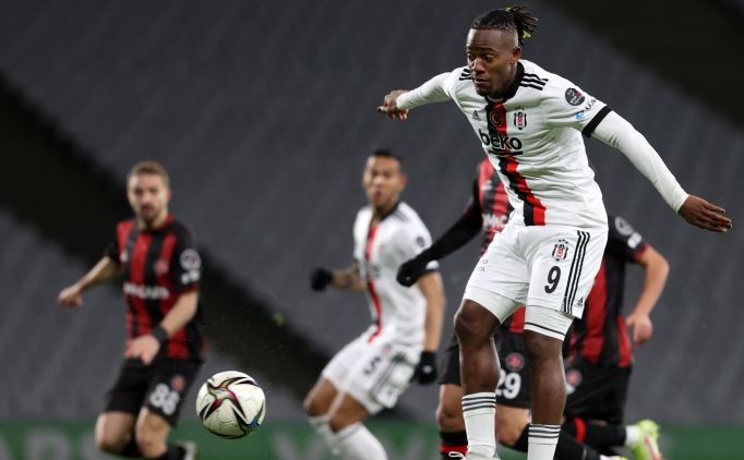 Be�ikta� deplasmanda 8 ma� sonra kazand�