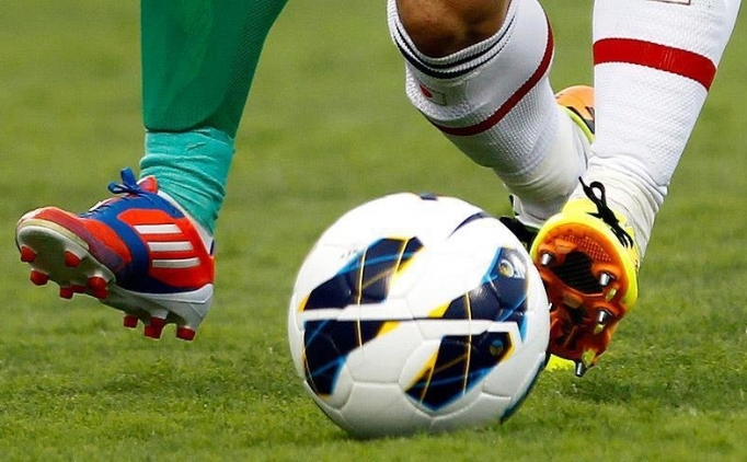 Eski futbolcular, SMA hastas� bebek yarar�na sahaya ��kacaklar