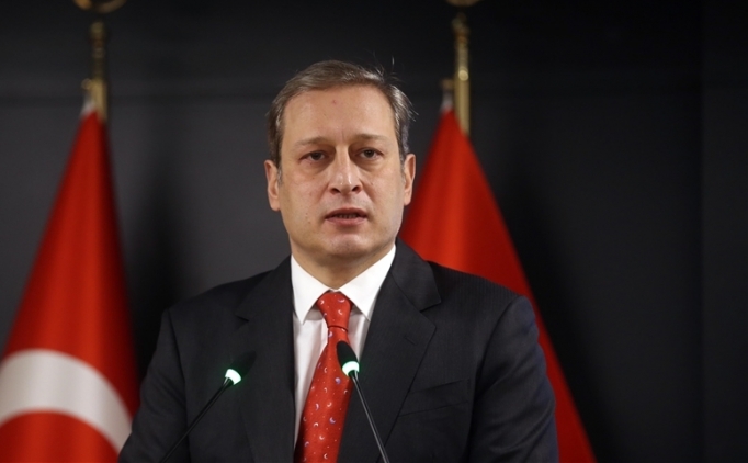 Burak Elmas'tan Arda Turan s�zleri