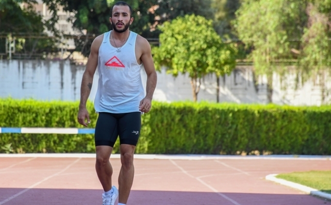 Milli atlet Kayhan �zer'den Doha'da ���nc�l�k