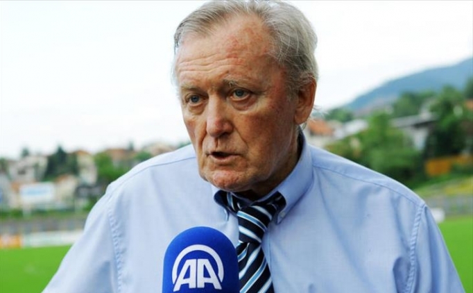 Eski Yugoslav futbolcu hayat�n� kaybetti