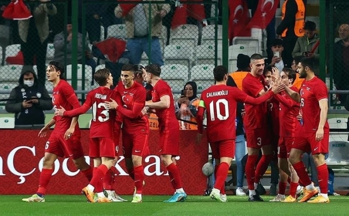 A Milli Futbol Tak�m�, UEFA Uluslar Ligi i�in toplan�yor