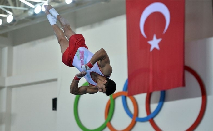 Artistik Cimnastik World Challenge'da madalya kazand�k