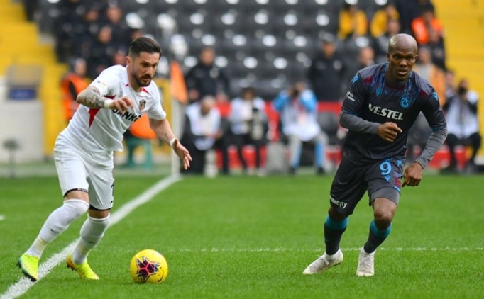 Gaziantep FK'da fla� ayr�l�k