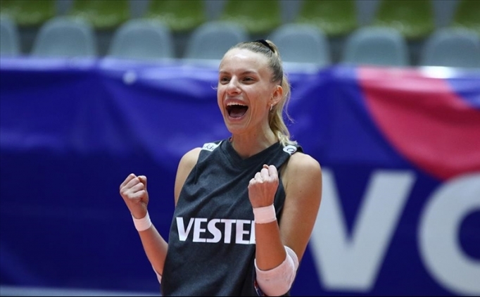 Milli voleybolcular, Akdeniz Oyunlar�'na yo�un �al���yor