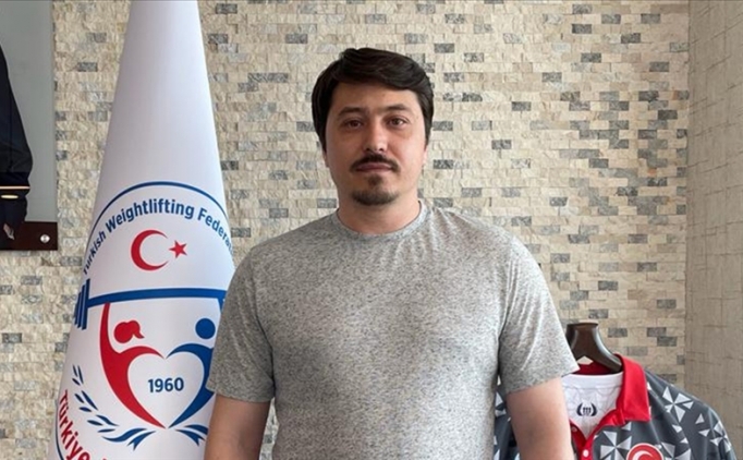 T�rk halterinde, 1989'da Bulgaristan'dan yapt�r�lan zorunlu g�� unutulmuyor