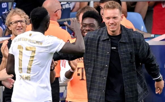 Nagelsmann'�n k�yafetleri sorun oldu