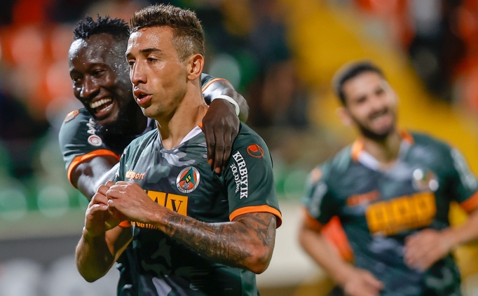 Davidson, Alanyaspor'a veda etti!