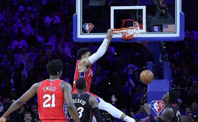 NBA'de 76ers ve Mavericks, serileri e�itledi!