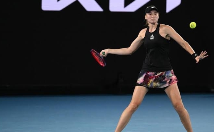 Elena Rybakina, hastal nedeniyle Fransa Ak'tan ekildi