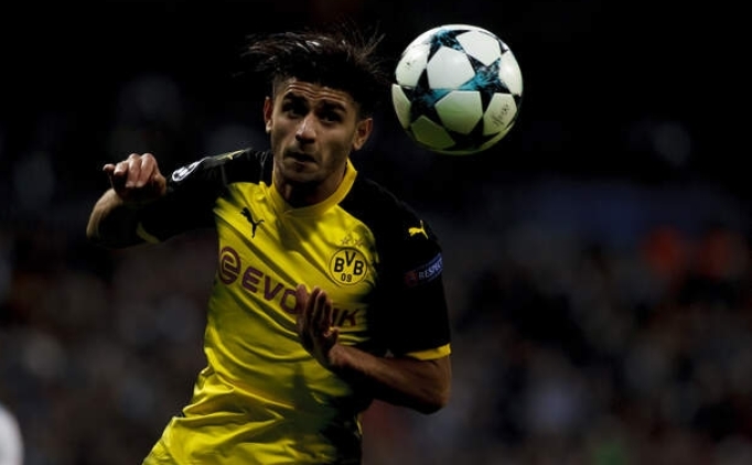 Mahmoud Dahoud'un yeni adresi Premier Lig!