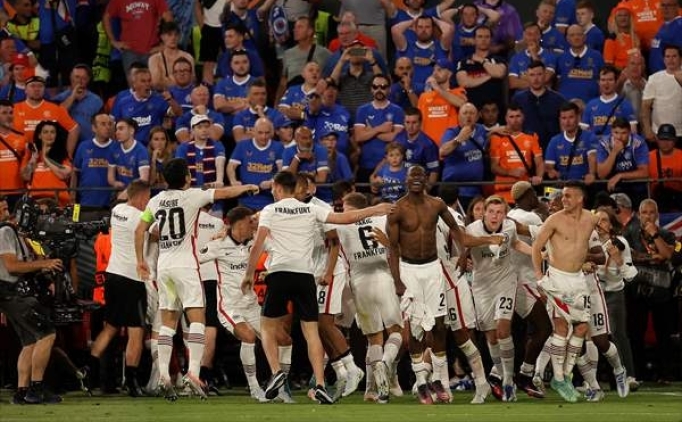 UEFA'dan Alman taraftarlara deplasman yasa��