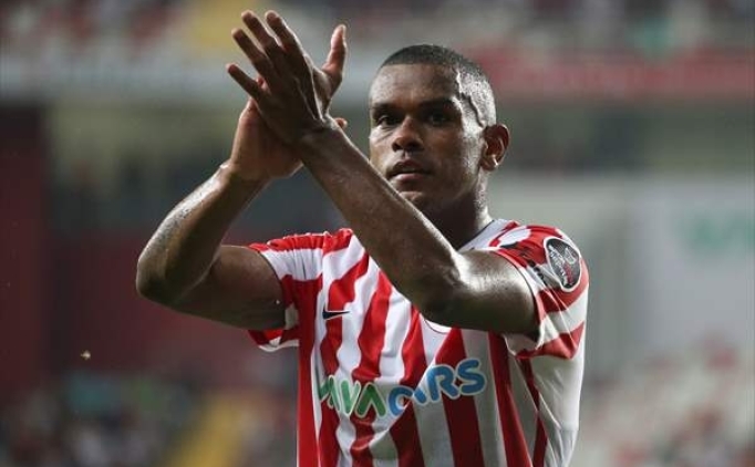 Fernando'ya �lkesinden resmi teklif