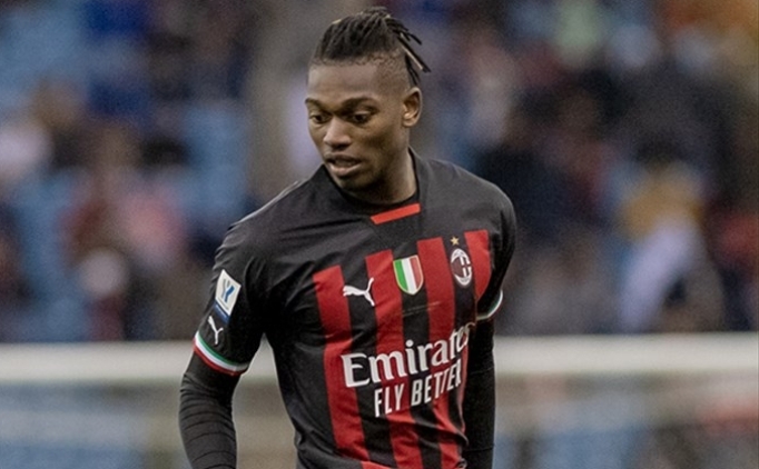 Milan'a evinde b�y�k �ok! 5 golle da��tt�lar