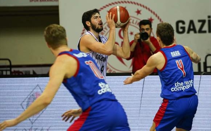 Turu garantileyen Gaziantep yine kazand�