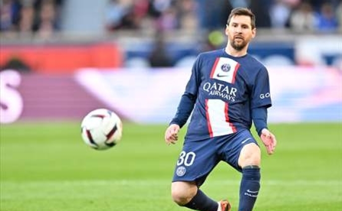 Lionel Messi'ye dudak u�uklatan teklif