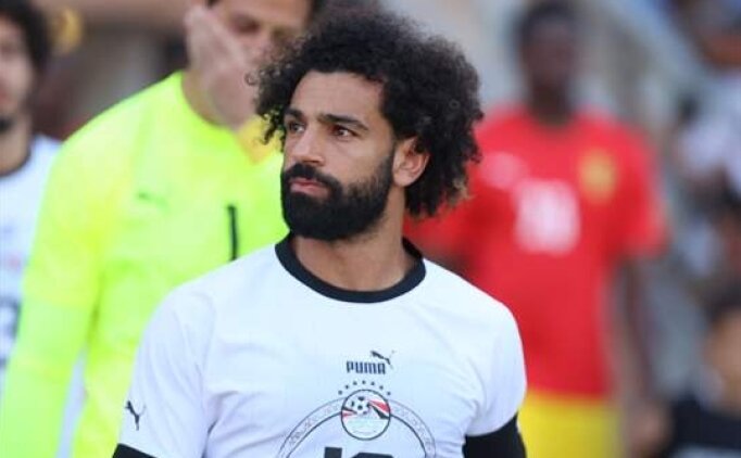 PSG'de Messi'nin yerine Salah!