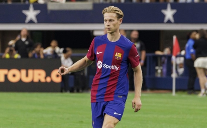 Barcelona'dan Frenkie de Jong hamlesi!