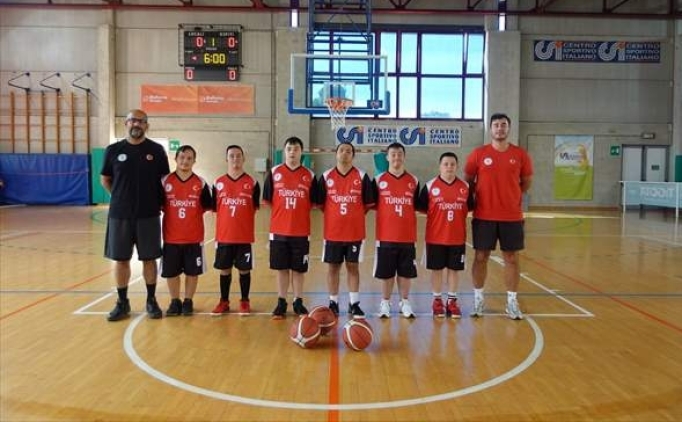 Down Sendromlu Milli Basketbol Takm galibiyetle balad