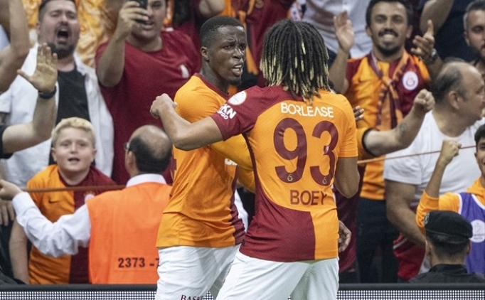 Zaha ilk kez ilk 11'de