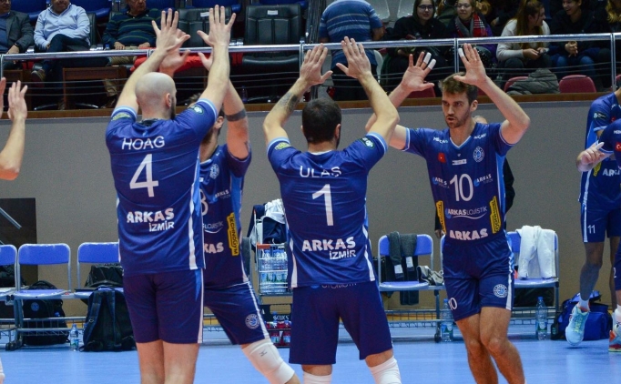 Arkas Spor ikinci devreye Altekma mayla balyor!