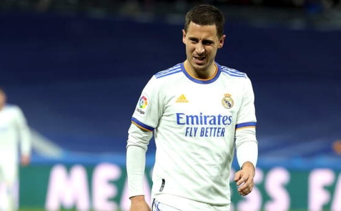 Eden Hazard kul�p ar�yor