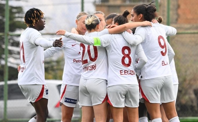 Galatasaray deplasmanda rahat kazand�
