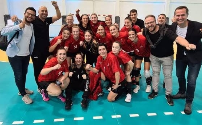 �zmir B�y�k�ehir Belediyespor ligi ���nc� bitirdi